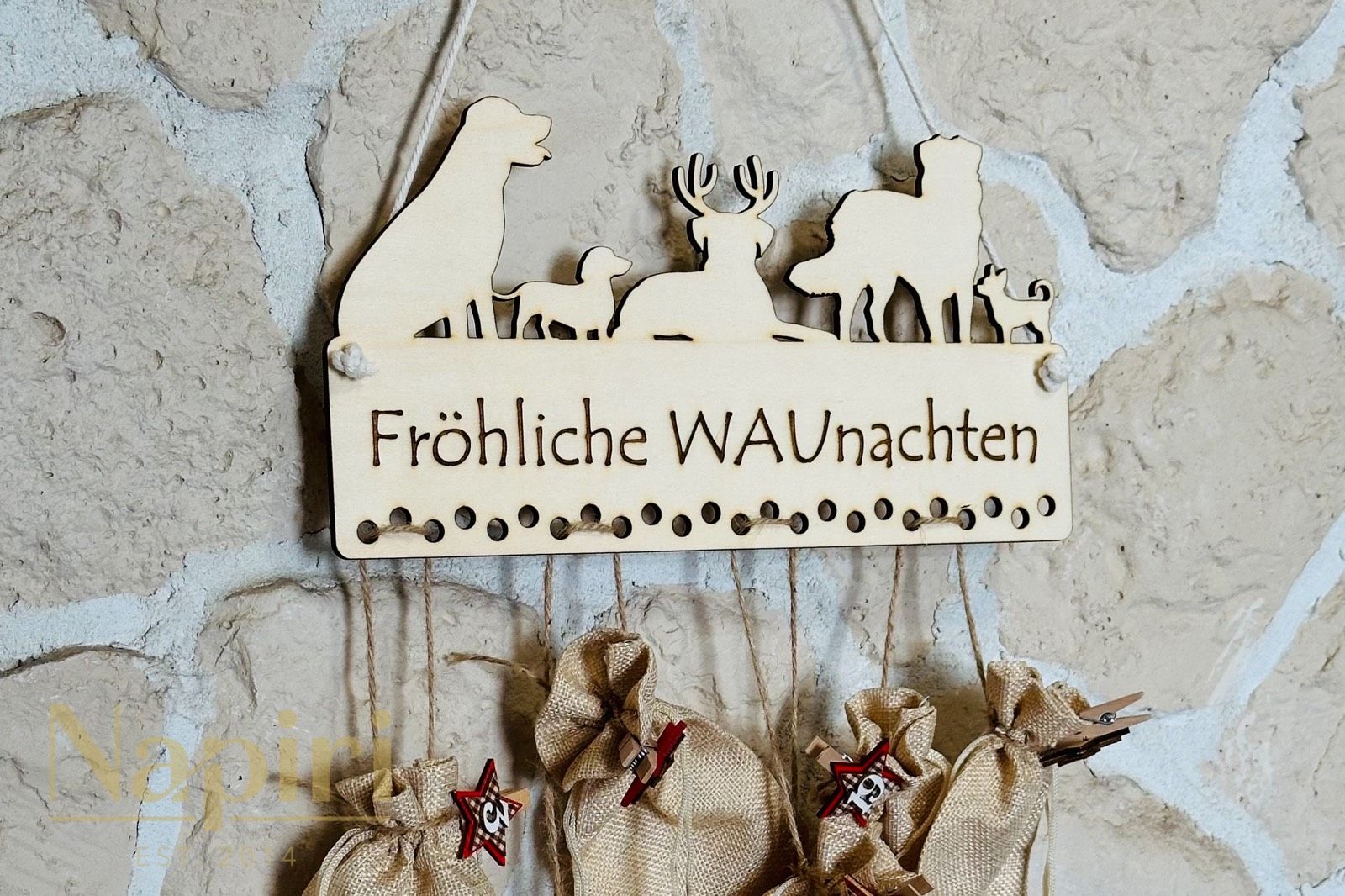 Hundeadventskalender Fröhliche Waunachten